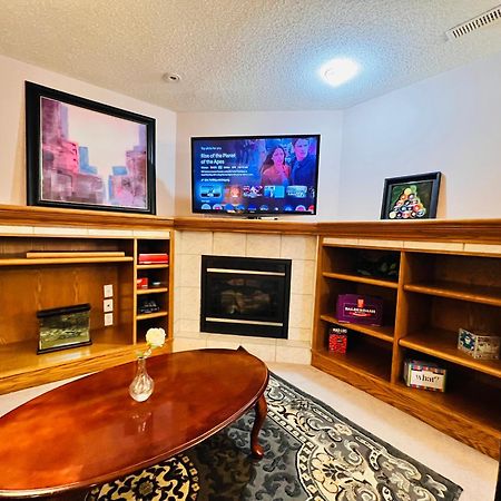 A Classic Homely Basement Suite! Chestermere Eksteriør billede